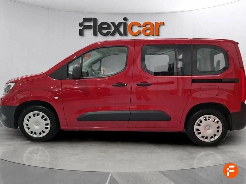Usado Opel Combo Edition 131 CV (96 kW) 2021 Rojo Monovolumen