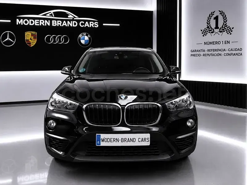 Usado BMW X1 Comfort Edition 150 CV (110 kW) 2016 Negro SUV