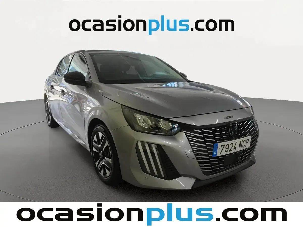 Usado Peugeot 208 Allure 102 CV (75 kW) 2025 Utilitario