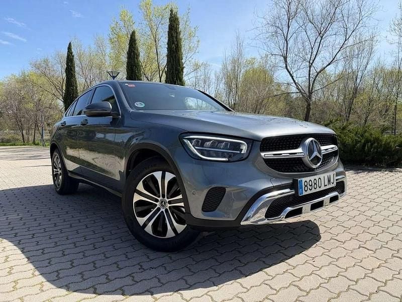 Usado Mercedes GLC220 194 HP (142 kW) 2021 Cinzento Coupé