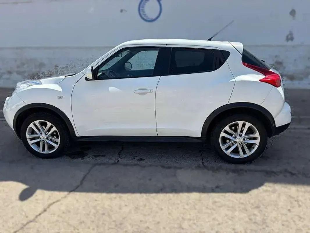 Usado Nissan Juke N-Connecta 110 CV (80 kW) 2012 Blanco SUV