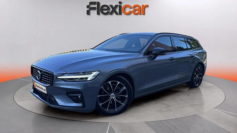 Usado Volvo V60 Momentum 197 CV (144 kW) 2021 Gris Familiar