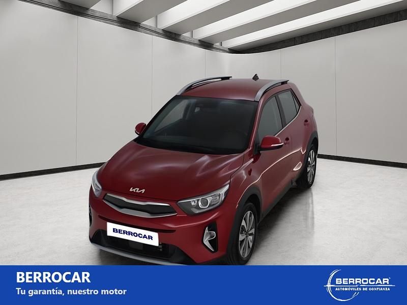 Usado Kia Stonic 84 CV (61 kW) 2024 Rojo SUV