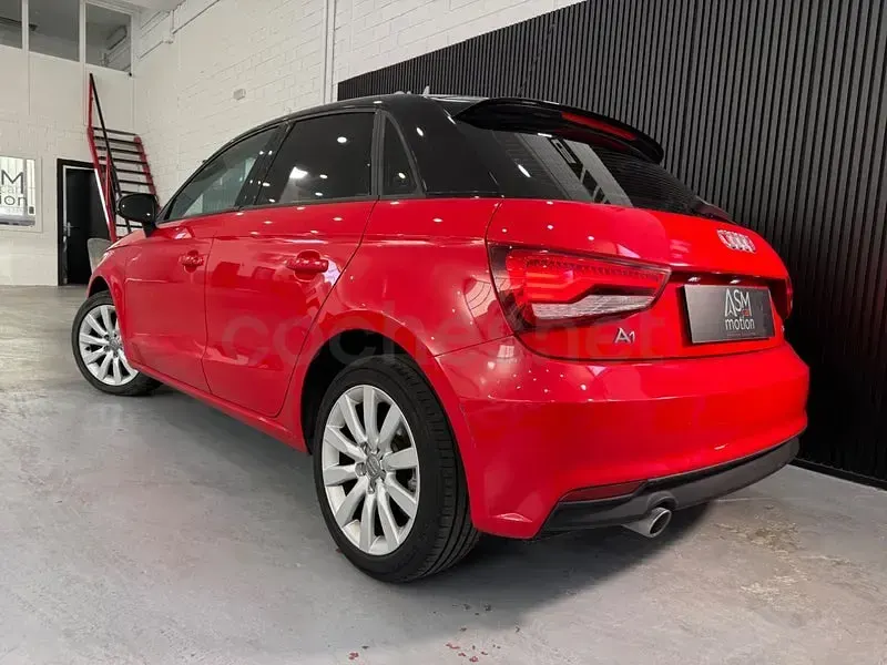 Usado Audi A1 Sportback 116 CV (85 kW) 2016 Rojo Utilitario