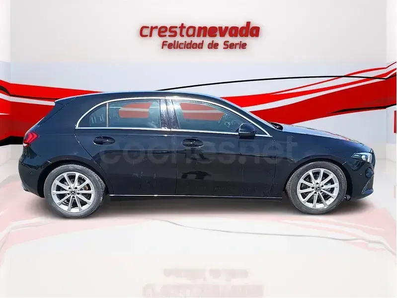 Usado Mercedes A180 116 CV (85 kW) 2019 Negro Berlina
