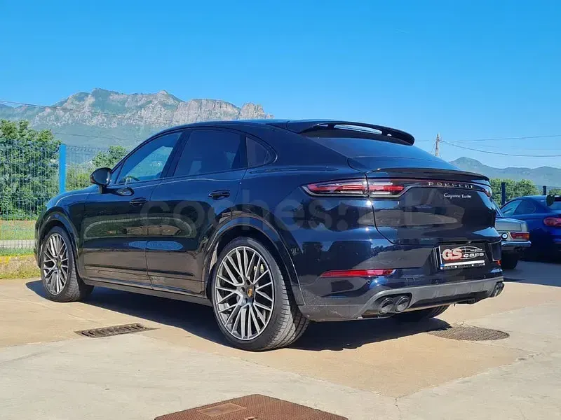 Usado Porsche Cayenne Turbo 550 CV (404 kW) 2019 Azul SUV