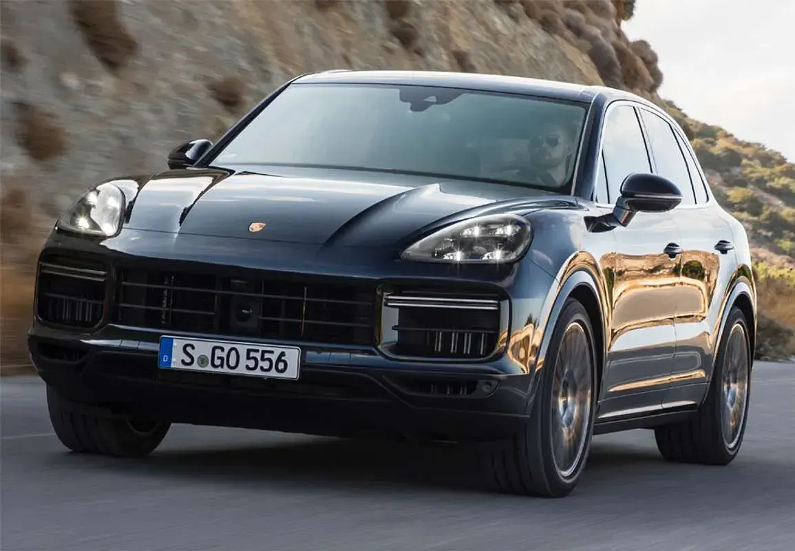 Usado Porsche Cayenne 441 CV (324 kW) 2018 Negro SUV