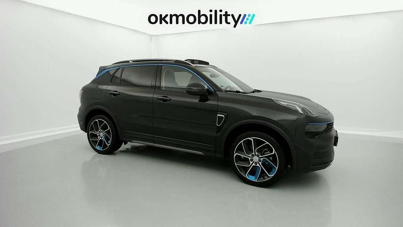 Usado Lynk & Co 01 261 CV (191 kW) 2022 Negro SUV