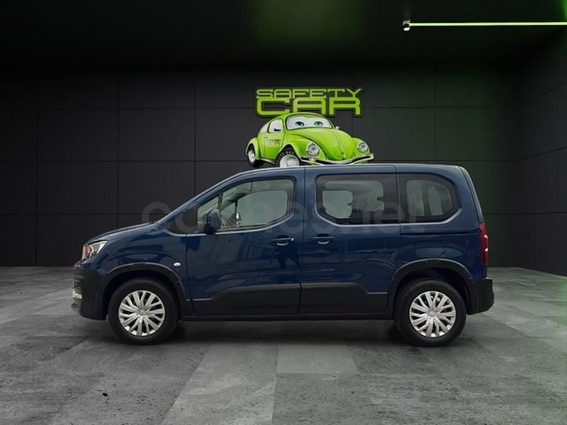Usado Peugeot Rifter Active 100 CV (73 kW) 2021 Azul Monovolumen
