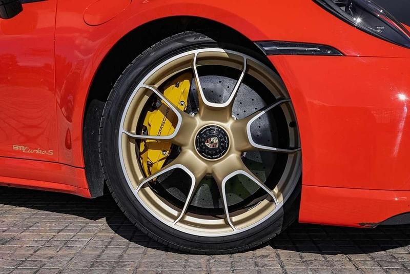 Usado Porsche 992 650 CV (478 kW) 2022 Naranja Coupe