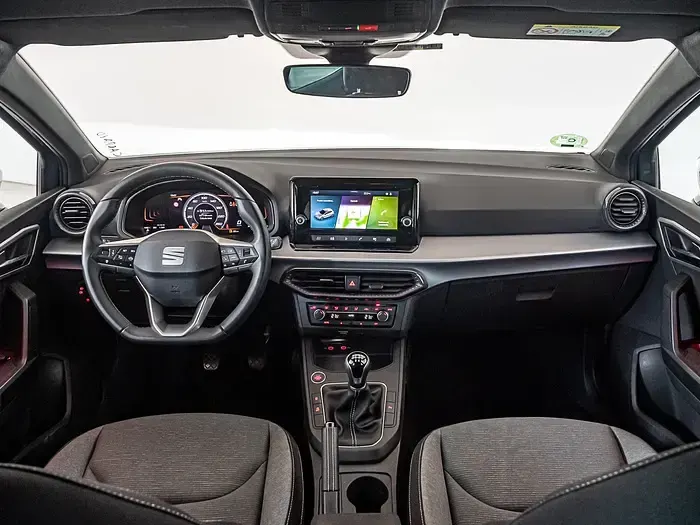 Usado Seat Ibiza 115 CV (84 kW) 2025 Azul Utilitario