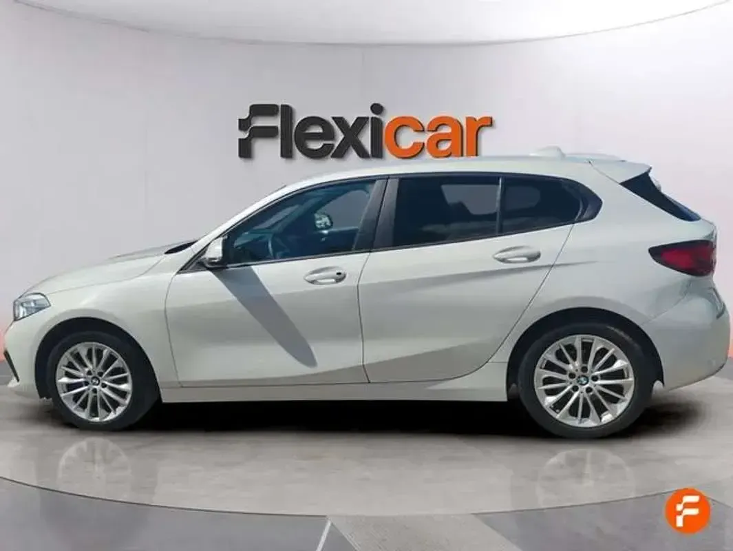 Usado BMW 118 140 CV (102 kW) 2020 Blanco Utilitario