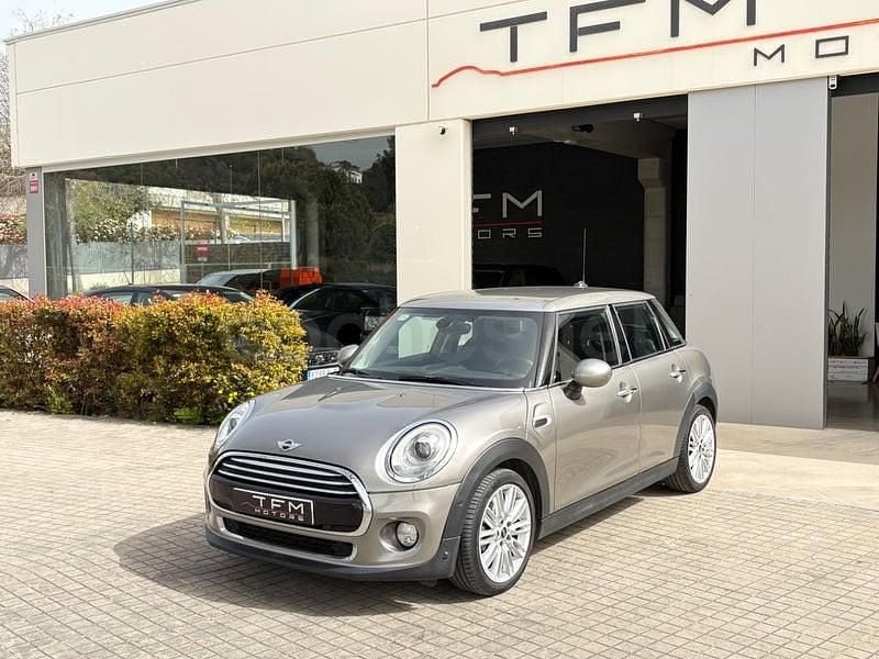 Usado Mini Cooper D 116 CV (85 kW) 2017 Gris / plata Utilitario