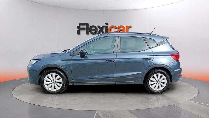 Usado Seat Arona Xperience 110 CV (80 kW) 2022 Gris SUV