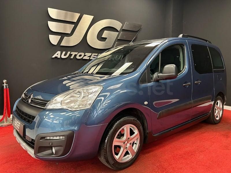 Usado Citroën Berlingo XTR 120 CV (88 kW) 2017 Azul Monovolumen