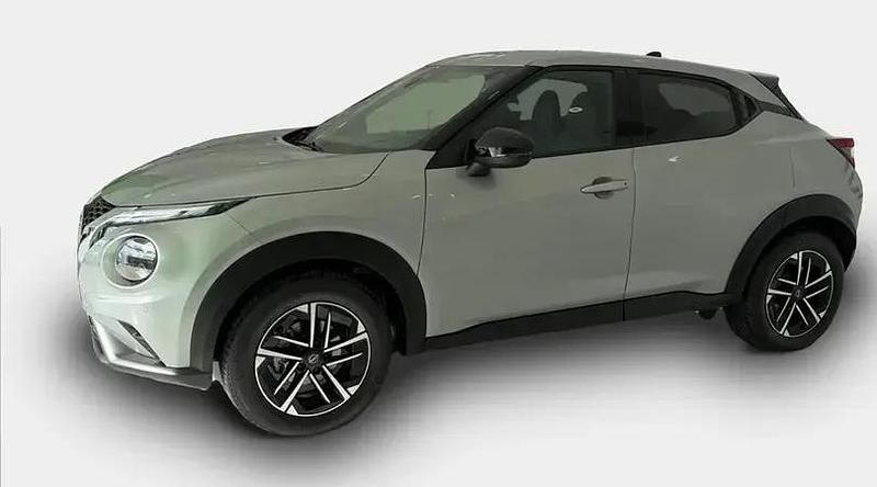 Usado Nissan Juke N-Connecta 114 CV (83 kW) 2024 Diamond silver metalizado SUV