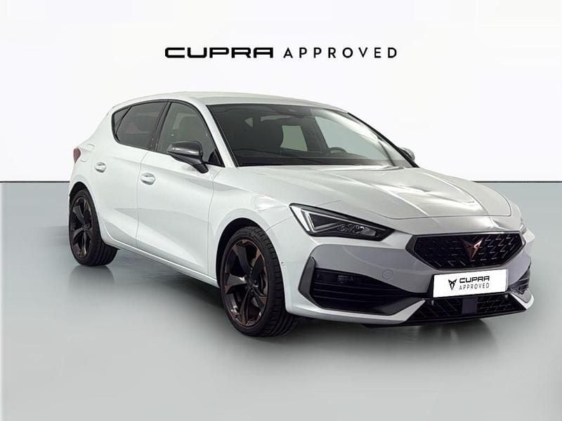 Blanco Usado 2024 Cupra Leon Coupe | 27.900 € (Precio justo) - Imagen 1/4