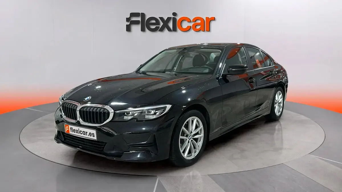 Usado BMW 318 150 CV (110 kW) 2019 Negro Berlina