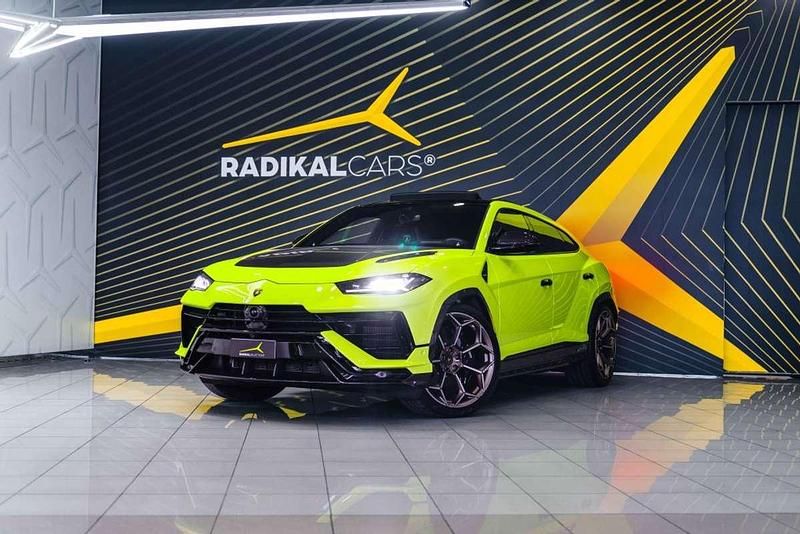 Verde Usado 2024 Lamborghini Urus SUV | 410.000 € - Imagen 1/4