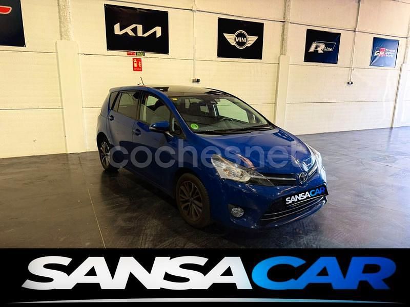 Azul Usado 2016 Toyota Verso Business Edition Monovolumen | 13.899 € (Un poco caro) - Imagen 1/4