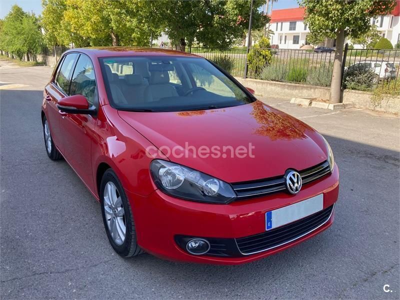 Rojo Usado 2009 VW Golf VI Sport Berlina | 6950 € (Precio justo) - Imagen 1/4