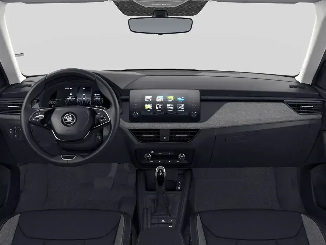 Usado Skoda Kamiq Selection 115 CV (84 kW) 2024 Gris SUV