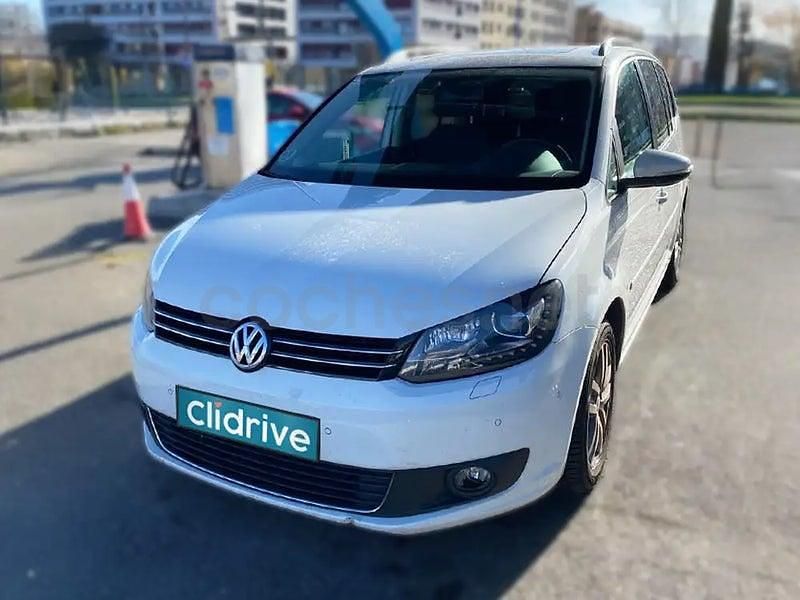 Usado VW Touran Edition 105 CV (77 kW) 2013 Blanco Monovolumen