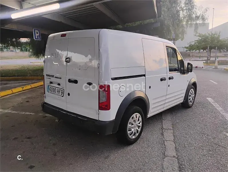 Usado Ford Transit 136 CV (100 kW) 1995 Blanco Familiar