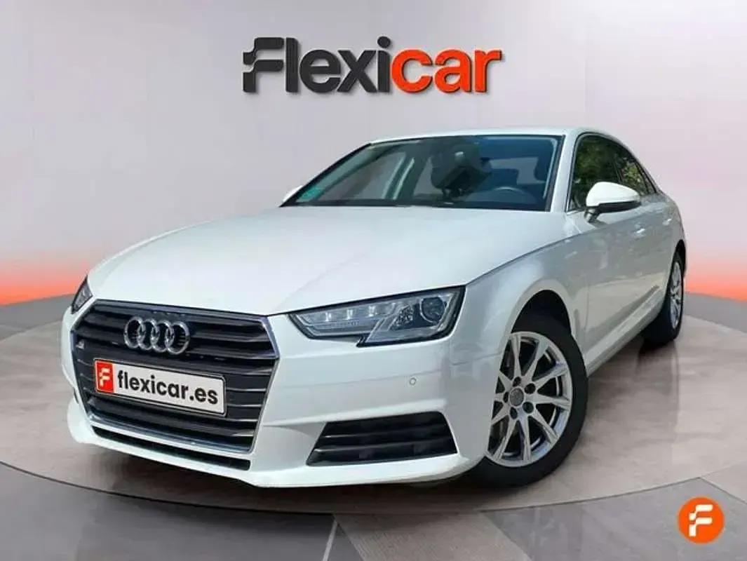 Usado Audi A4 150 CV (110 kW) 2018 Blanco Berlina