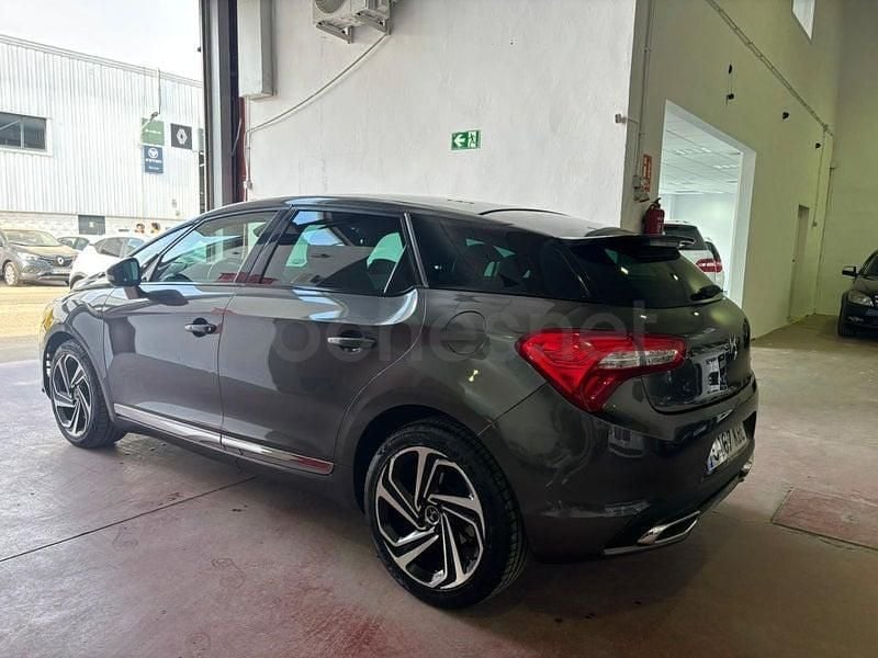 Usado DS Automobiles DS5 Style 150 CV (110 kW) 2017 Gris / plata Utilitario