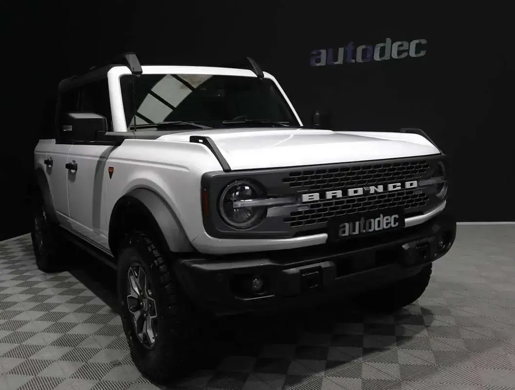 Usado Ford Bronco 334 CV (245 kW) 2025 Blanco SUV