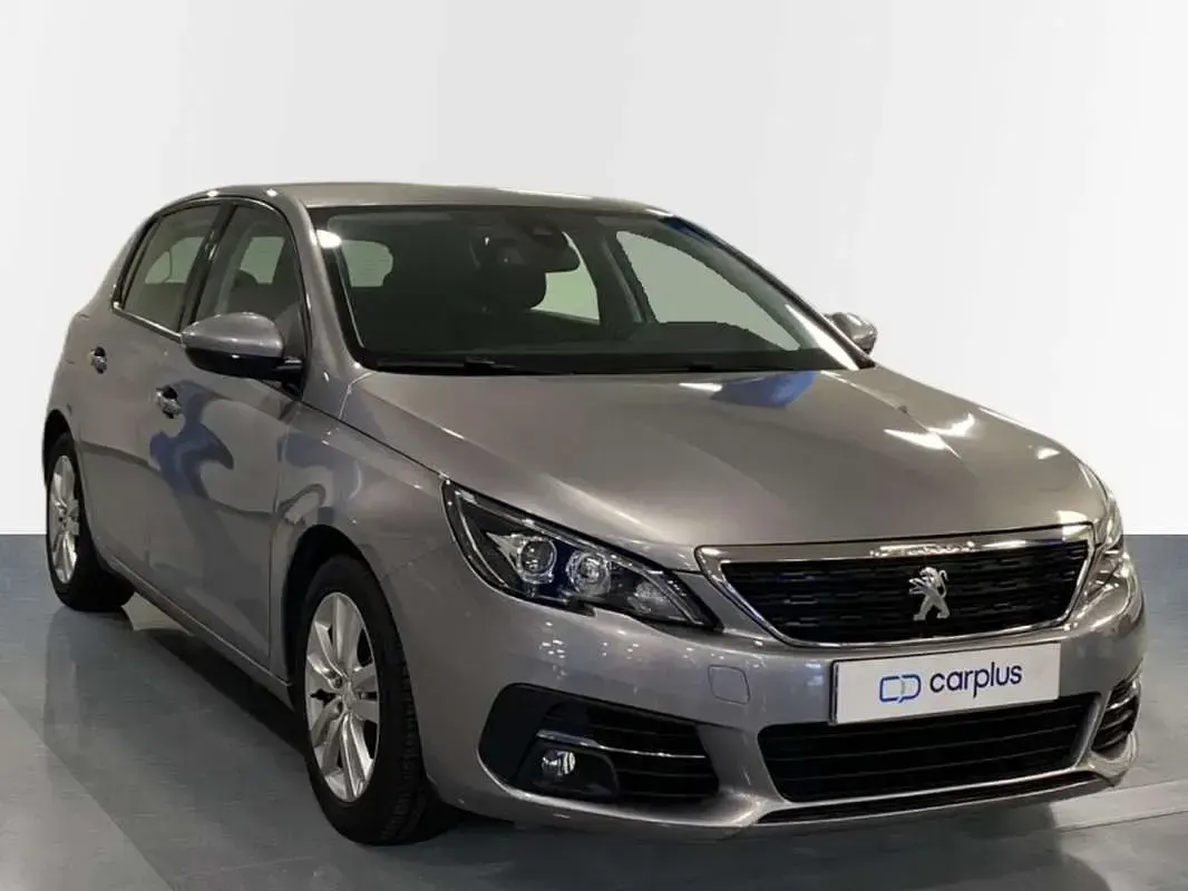 Usado Peugeot 308 Allure 131 CV (96 kW) 2020 Gris Utilitario