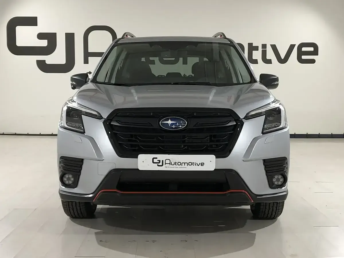 Usado Subaru Forester 150 CV (110 kW) 2023 Gris SUV