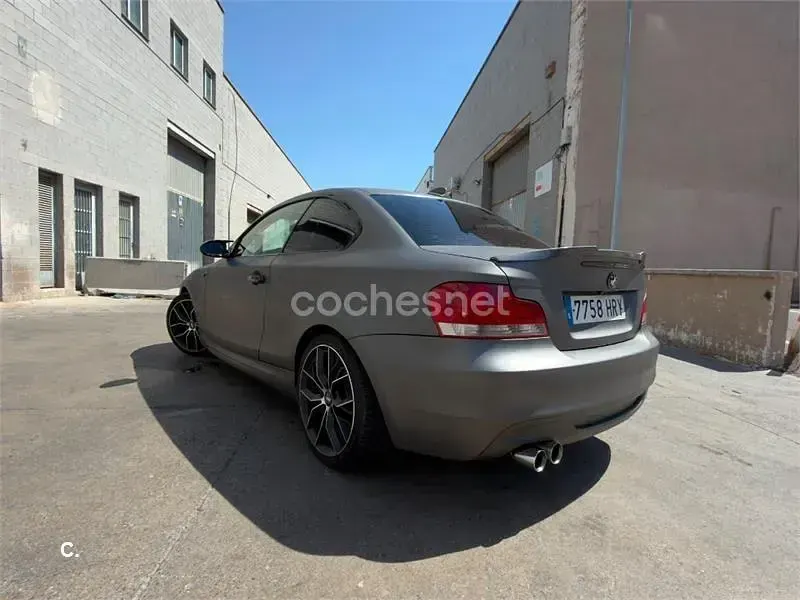 Usado BMW 120 Coupé 177 CV (130 kW) 2009 Gris / plata Coupe