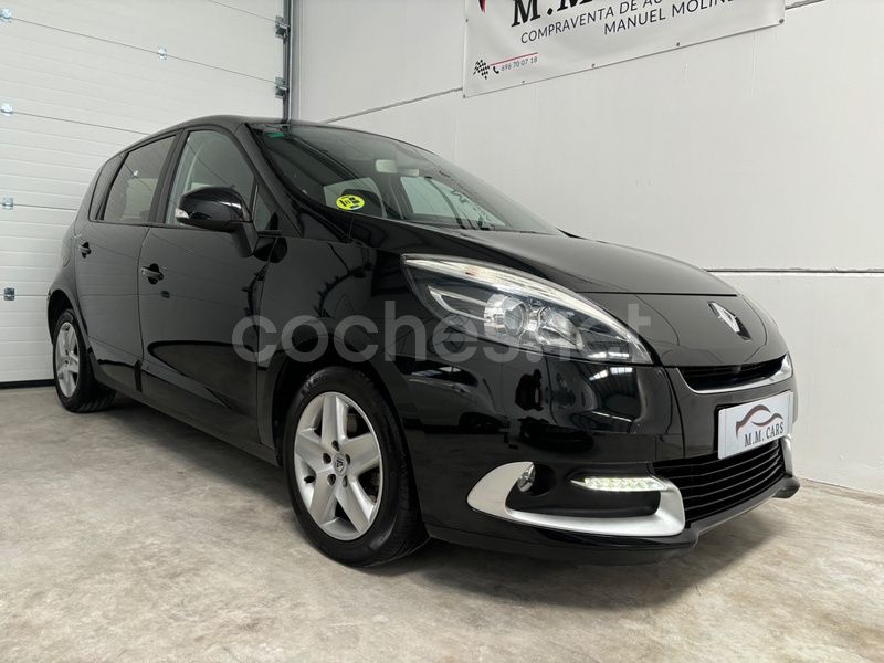 Negro Usado 2012 Renault Scénic III Authentique Monovolumen | 6999 € (Precio justo) - Imagen 1/4