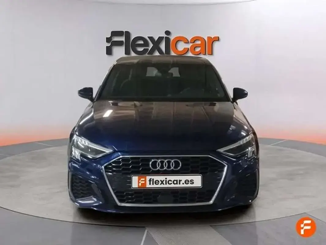 Usado Audi A3 150 CV (110 kW) 2021 Azul Berlina
