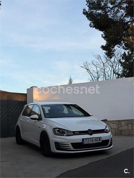 Usado VW Golf VII GTI 230 CV (169 kW) 2015 Blanco Berlina