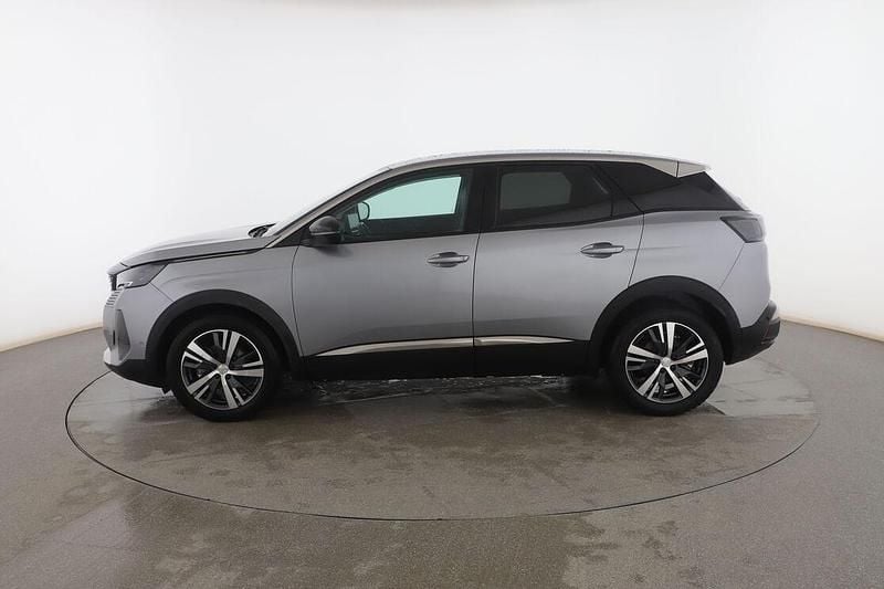 Usado Peugeot 3008 Allure 130 CV (95 kW) 2022 Gris SUV