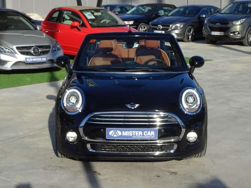 Usado Mini Cooper Cabriolet 136 CV (100 kW) 2016 Verde Descapotable
