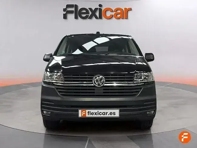 Usado VW Caravelle 150 CV (110 kW) 2023 Negro Van