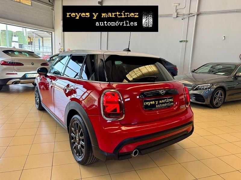 Usado Mini Cooper 136 CV (100 kW) 2022 Rojo Utilitario