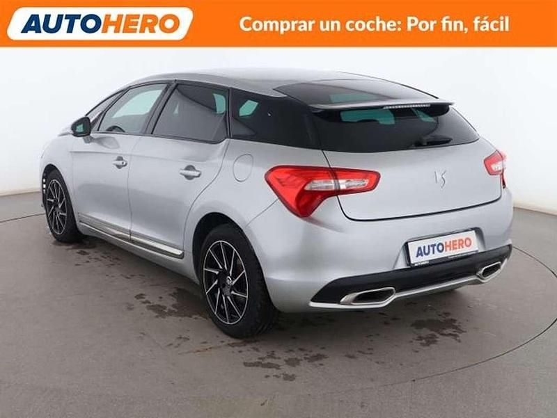 Usado Citroën DS5 114 CV (83 kW) 2015 Gris Utilitario