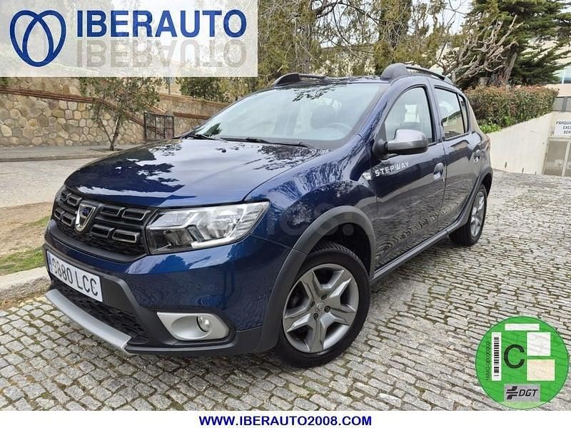 Usado Dacia Sandero Comfort 95 CV (69 kW) 2019 Azul Berlina