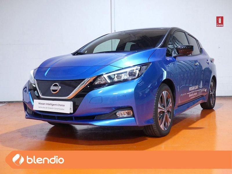 Azul vivid / techo negro metalizado Usado 2020 Nissan Leaf Tekna Utilitario | 33.900 € - Imagen 1/4