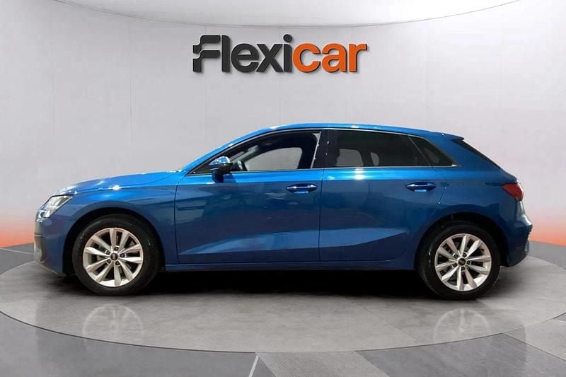 Usado Audi A3 Premium 111 CV (81 kW) 2023 Azul Berlina