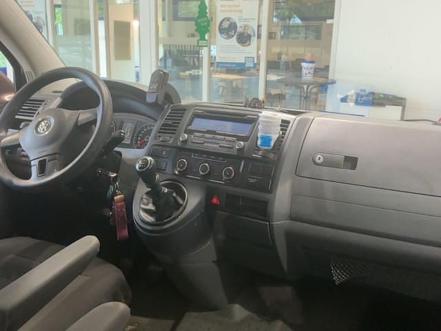 Usado VW Caravelle Comfortline 180 CV (132 kW) 2011 Monovolumen