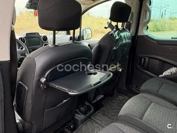 Usado Citroën Berlingo PureTech 110 HP (80 kW) 2017 Preto Monovolume