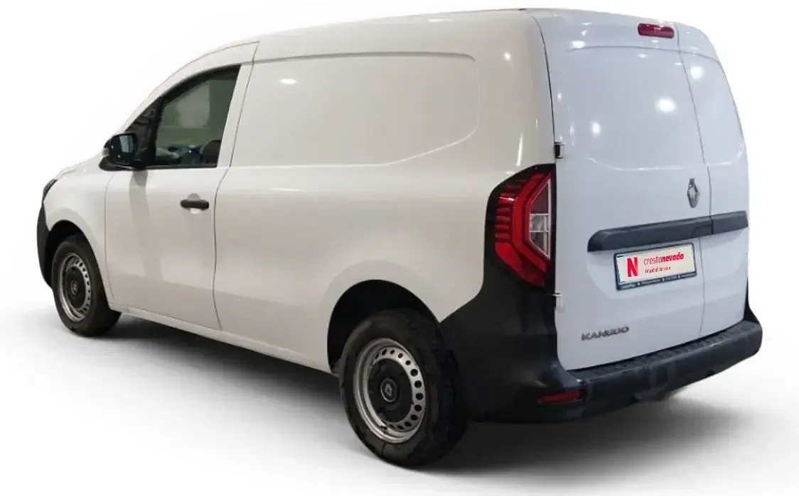 Usado Renault Kangoo 75 CV (55 kW) 2023 Blanco Monovolumen