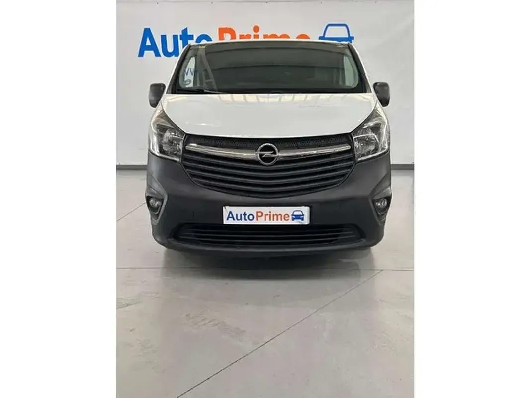 Usado Opel Vivaro Expression 120 CV (88 kW) 2017 Blanco Monovolumen