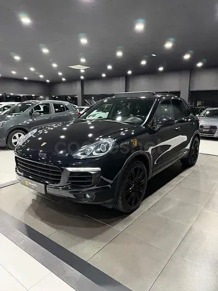 Usado Porsche Cayenne Diesel 262 CV (192 kW) 2015 Negro SUV